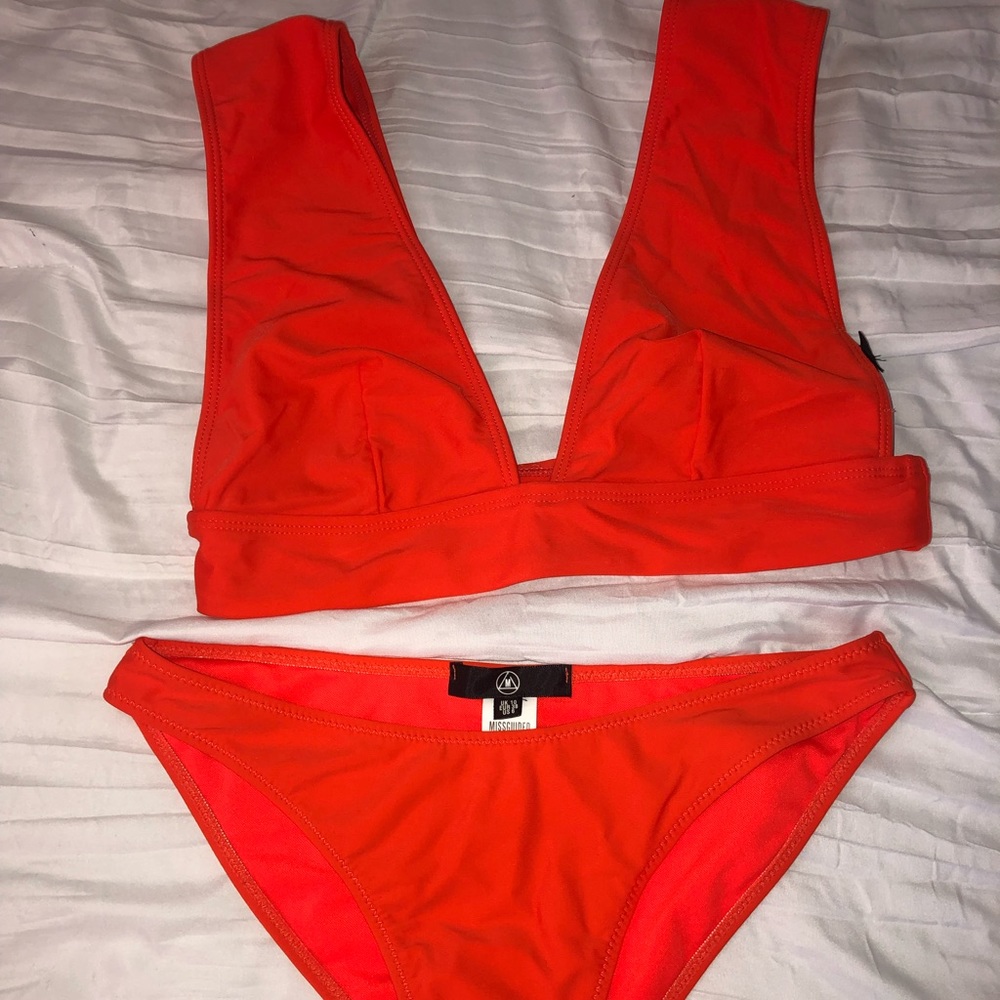 WOMENS TWO PIECE SWIM SUIT